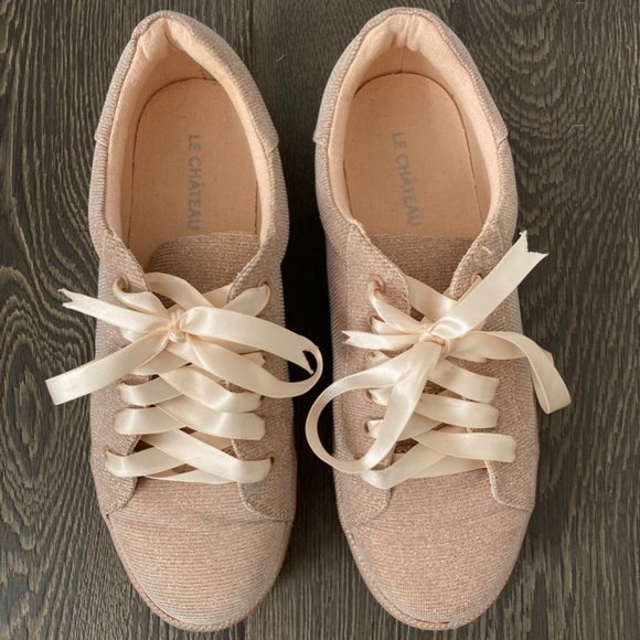 Le Chateau Rose Gold Glitter Lace up Sneakers - Picture 2 of 7